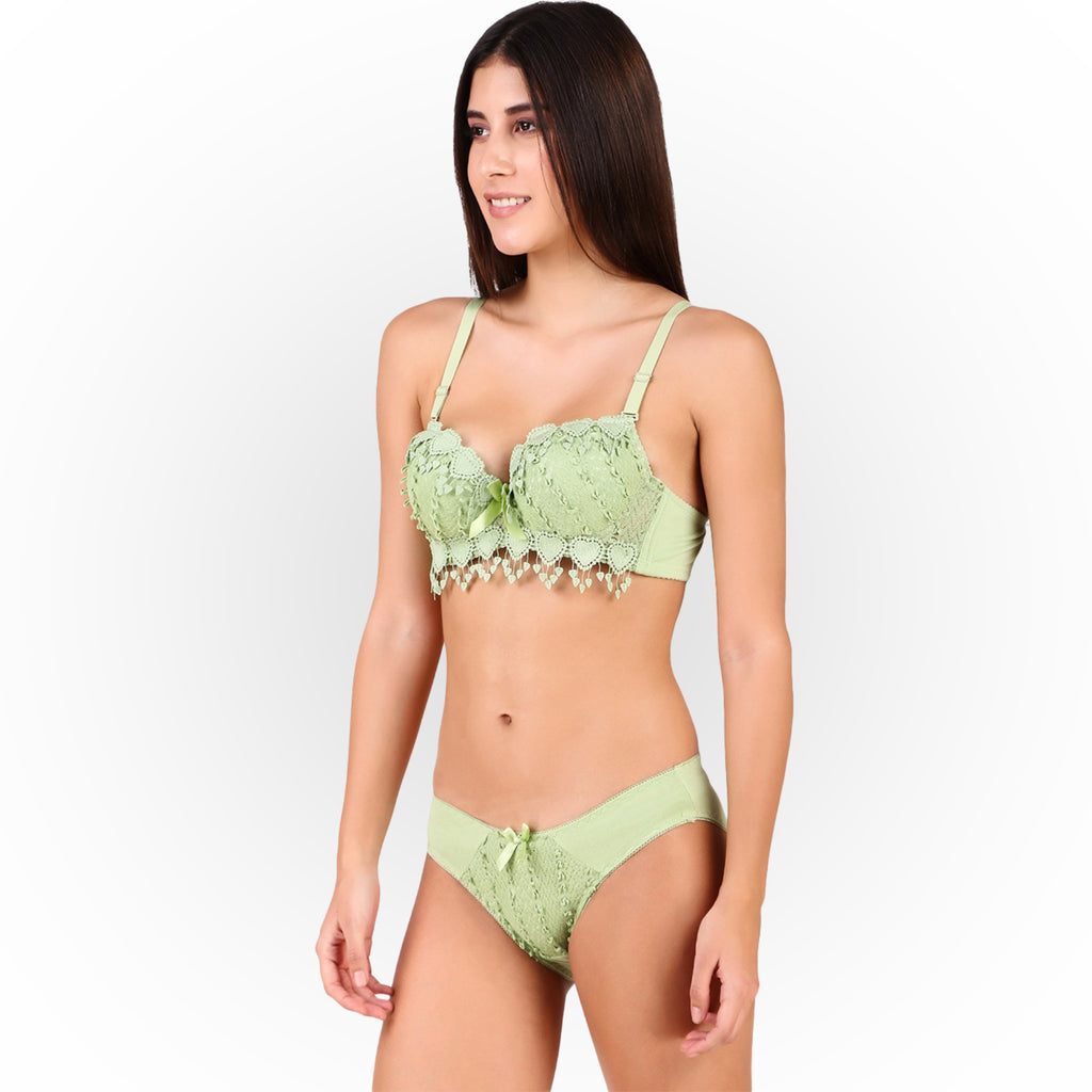 Women's Green Floral Lace Lightly Padded Bra & Matching Panty Lingerie Set